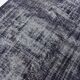 Tapis vintage violet foncé
