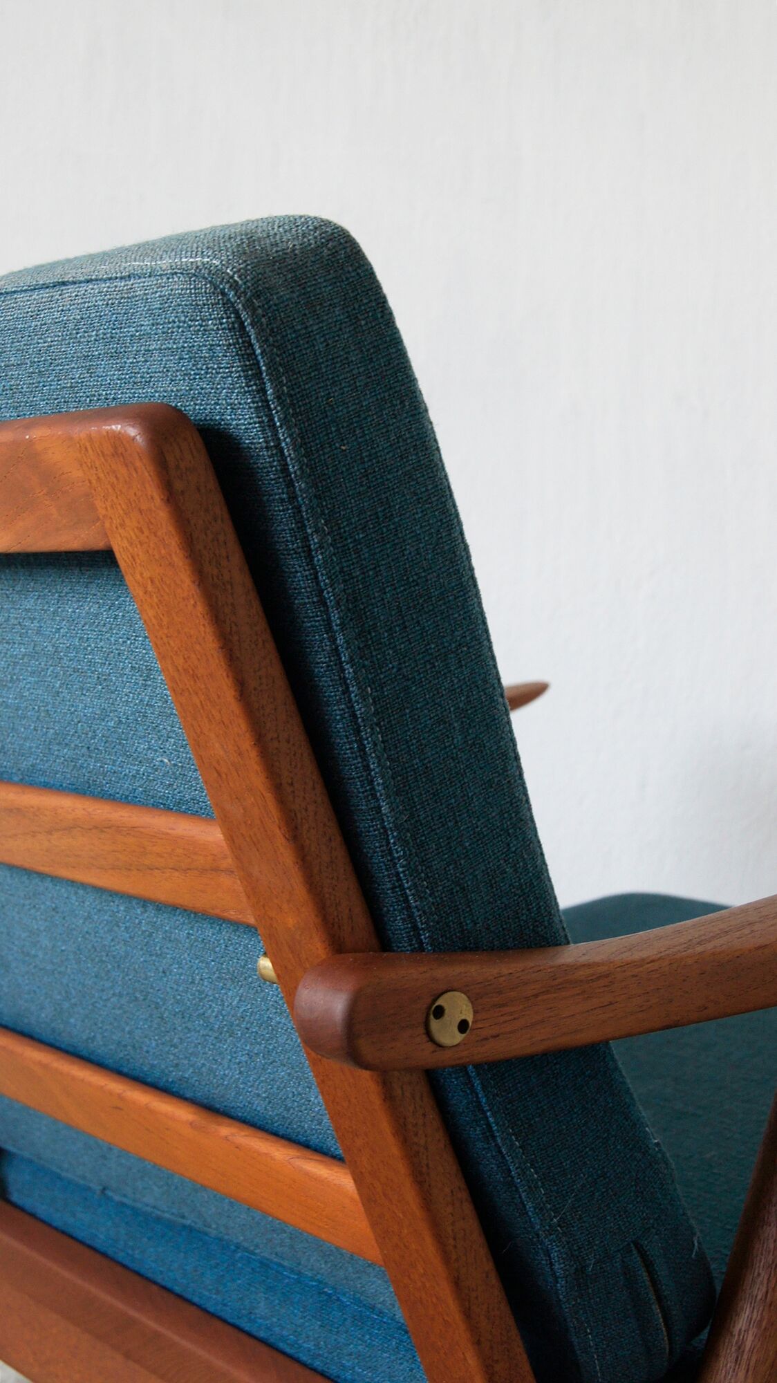 Scandinavian GE270 Lounge Chair in Solid Teak by Hans Wegner for Getama, 1960s