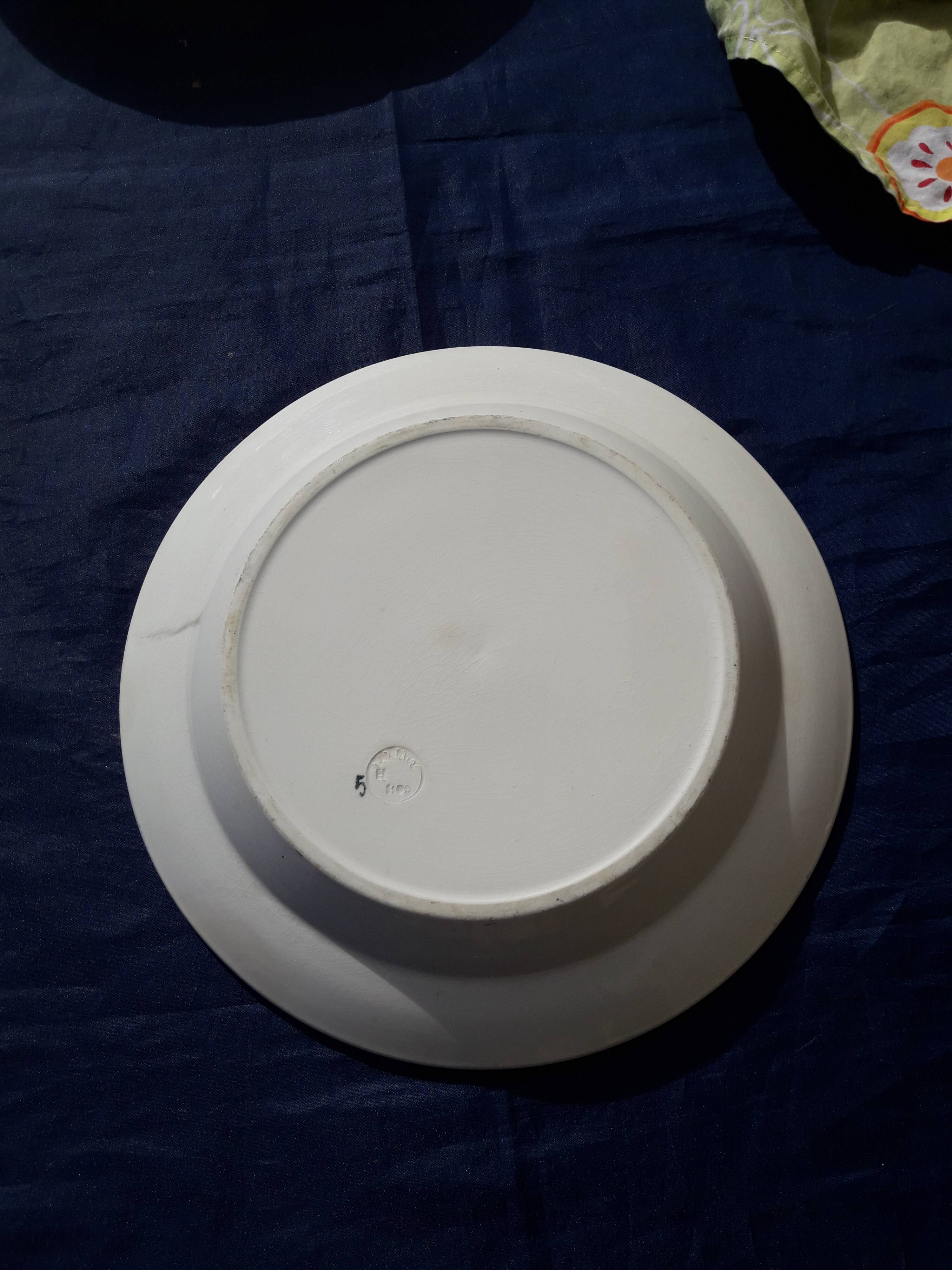 Longwy Japanese model hollow round dish diam 25.7 cm