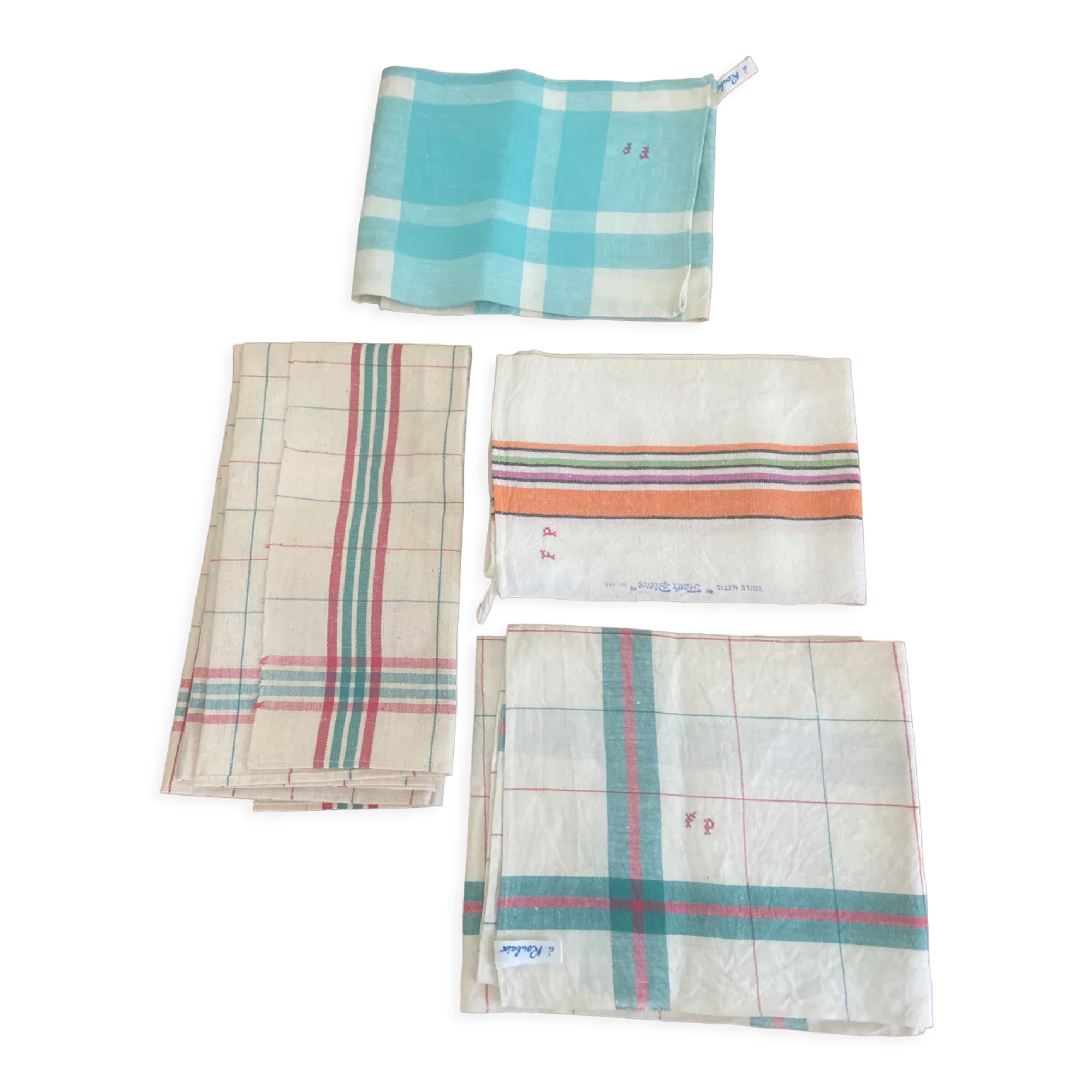 Set of 4 vintage tea towels