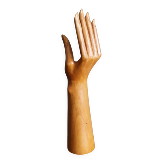 Main wooden ring holder