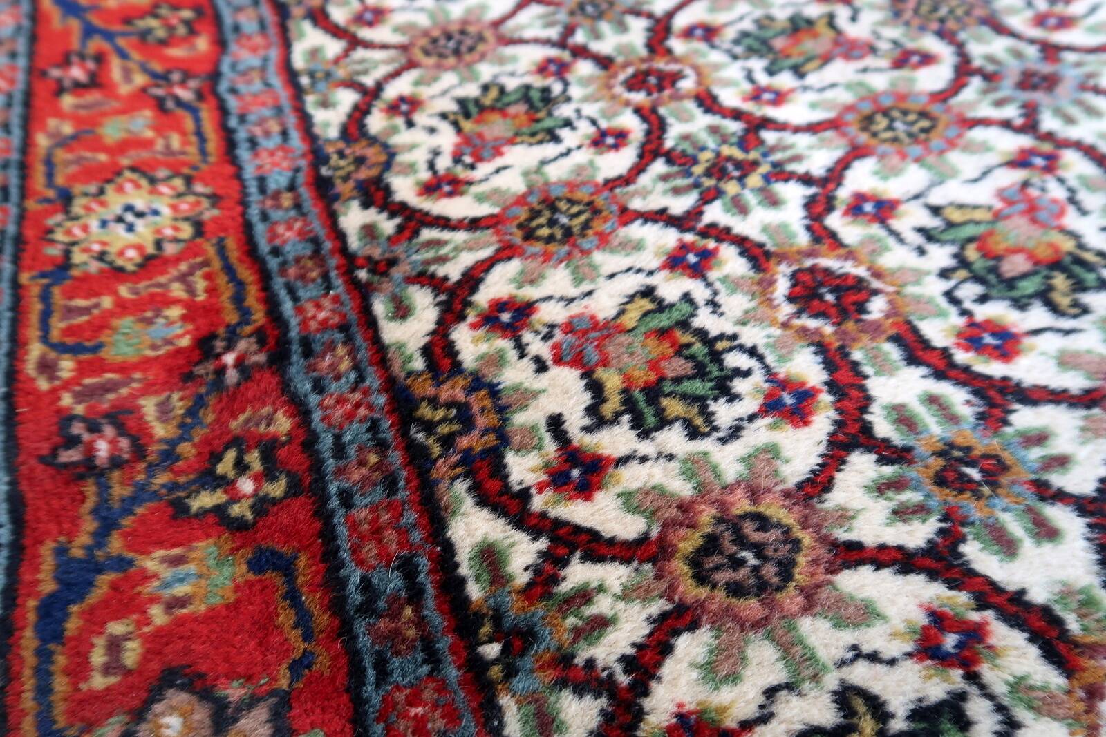 Tapis Vintage Indien Mahal Fait Main en Laine – Années 1970 – 78 x 125 cm