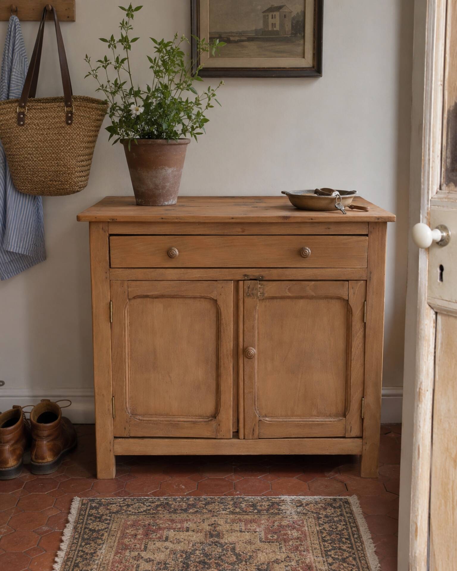 Vintage wooden renovated sideboard, 2 doors and 1 drawer.