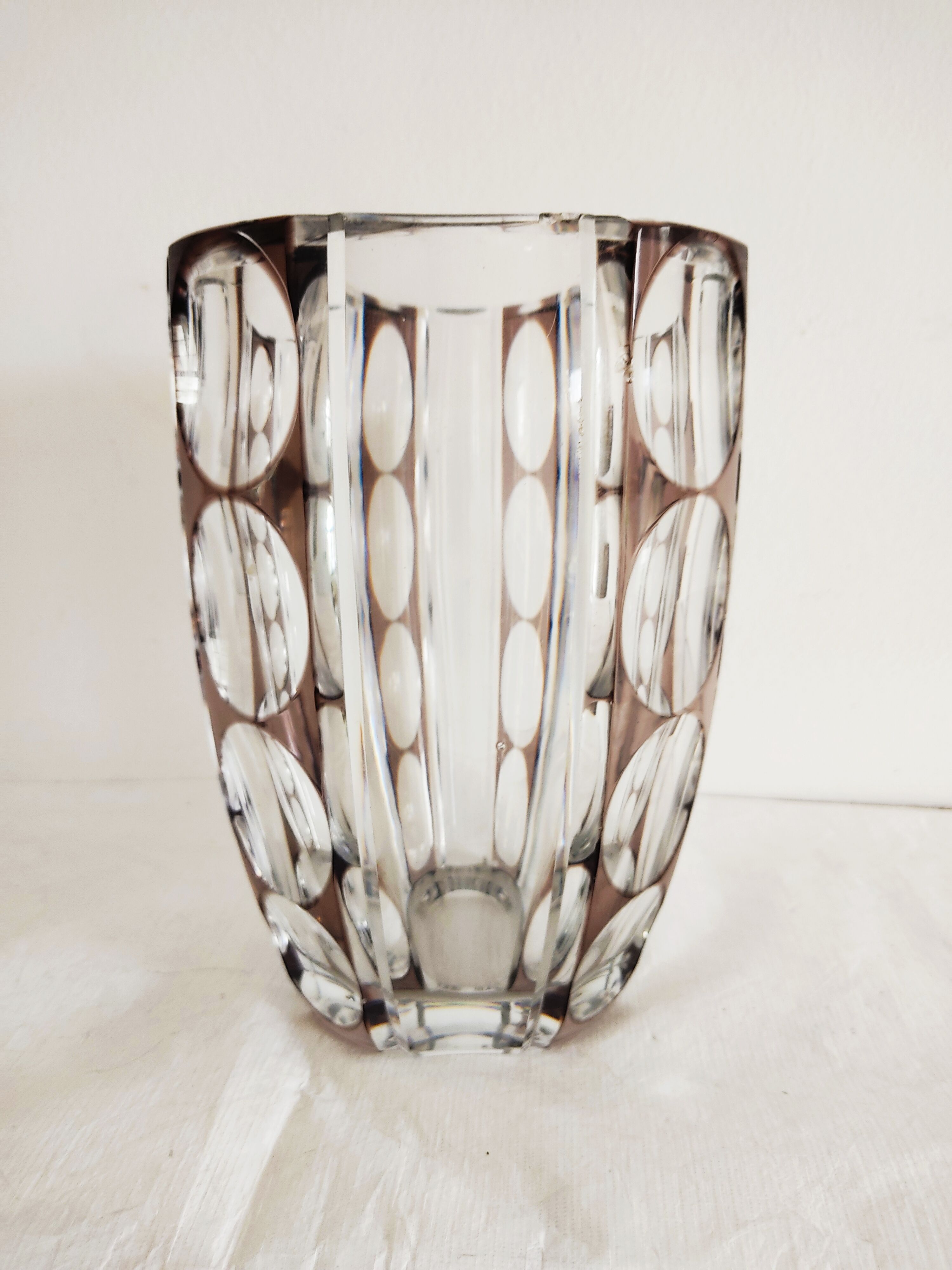 Large crystal vase cut in Val Saint Lambert lozenges
