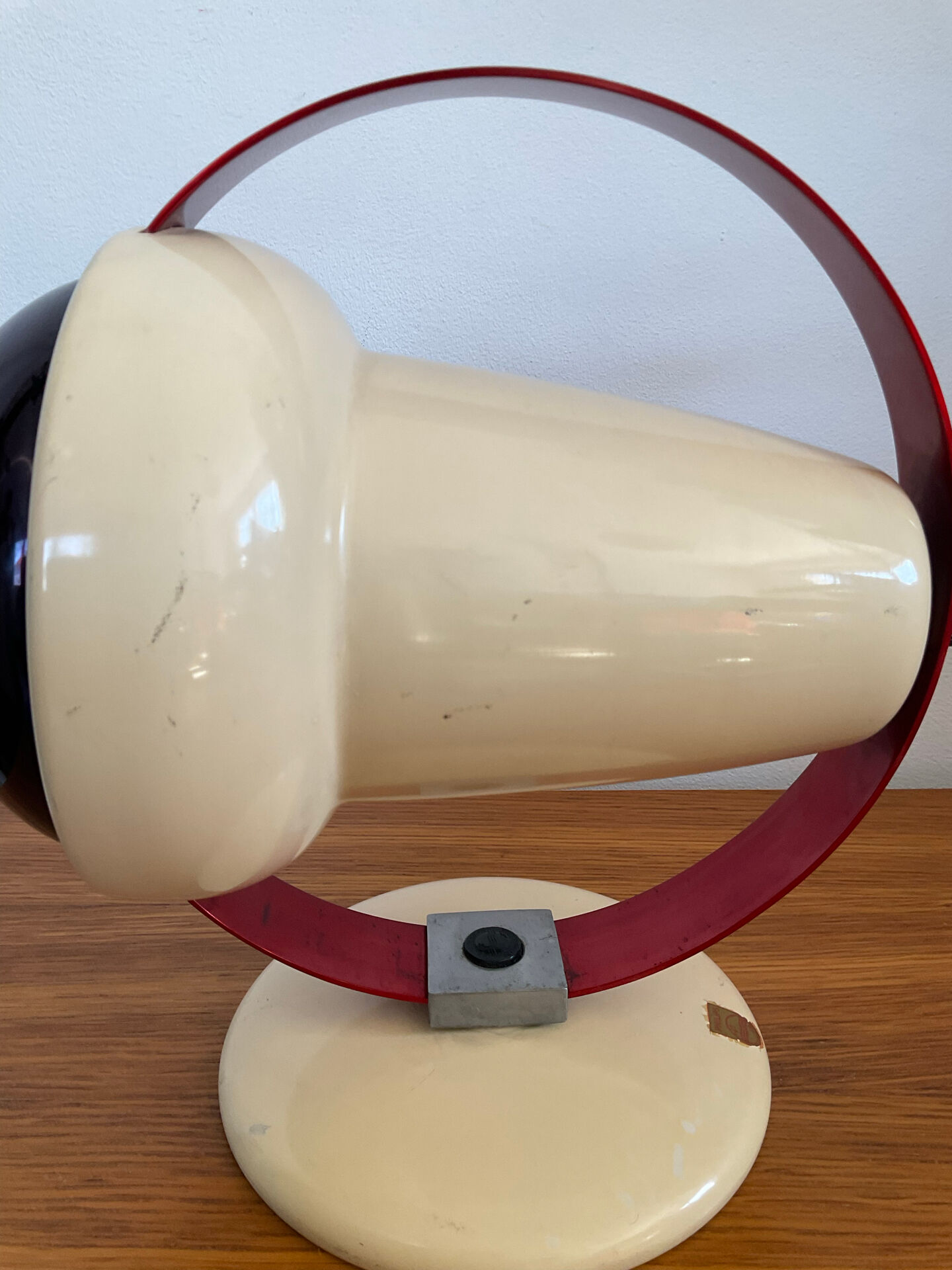 Lampe Infraphil Philips design Charlotte Perriand des années 60-70