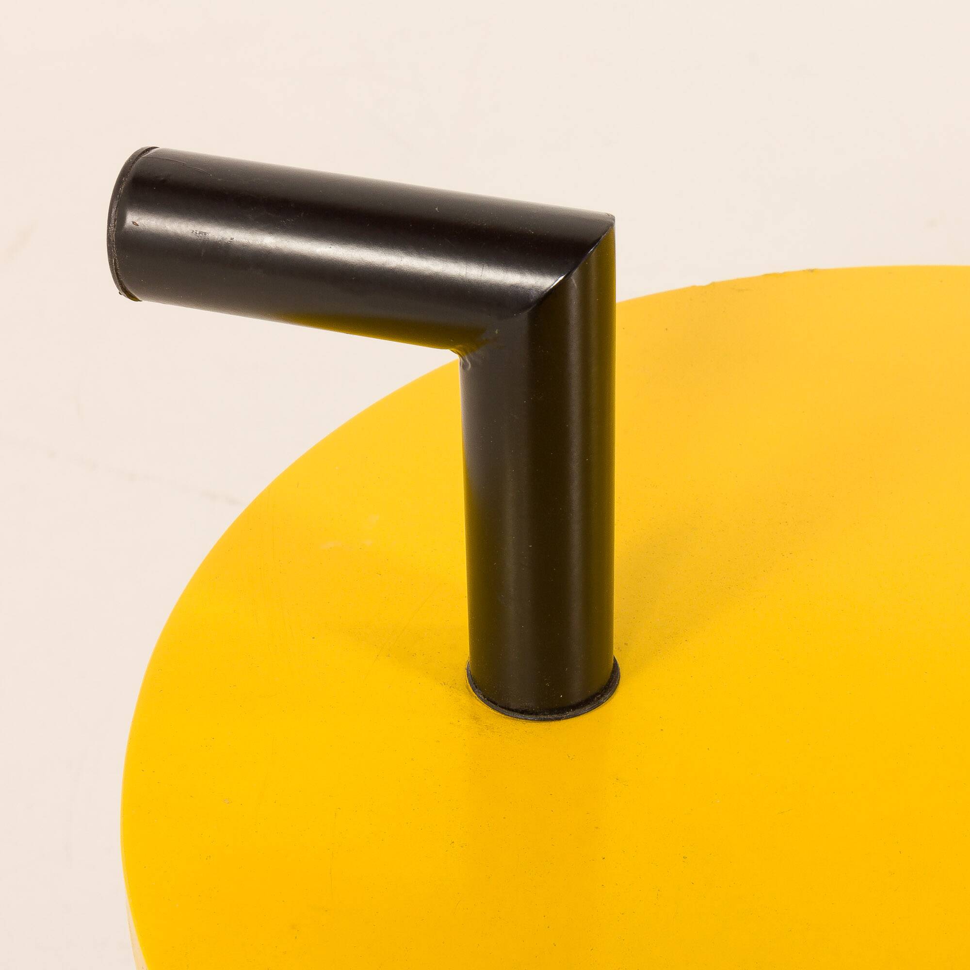 Memphis Milano style side table, Italy 1980s