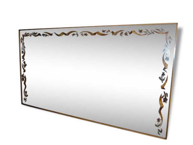 Gorgeous mirror 40-50 year