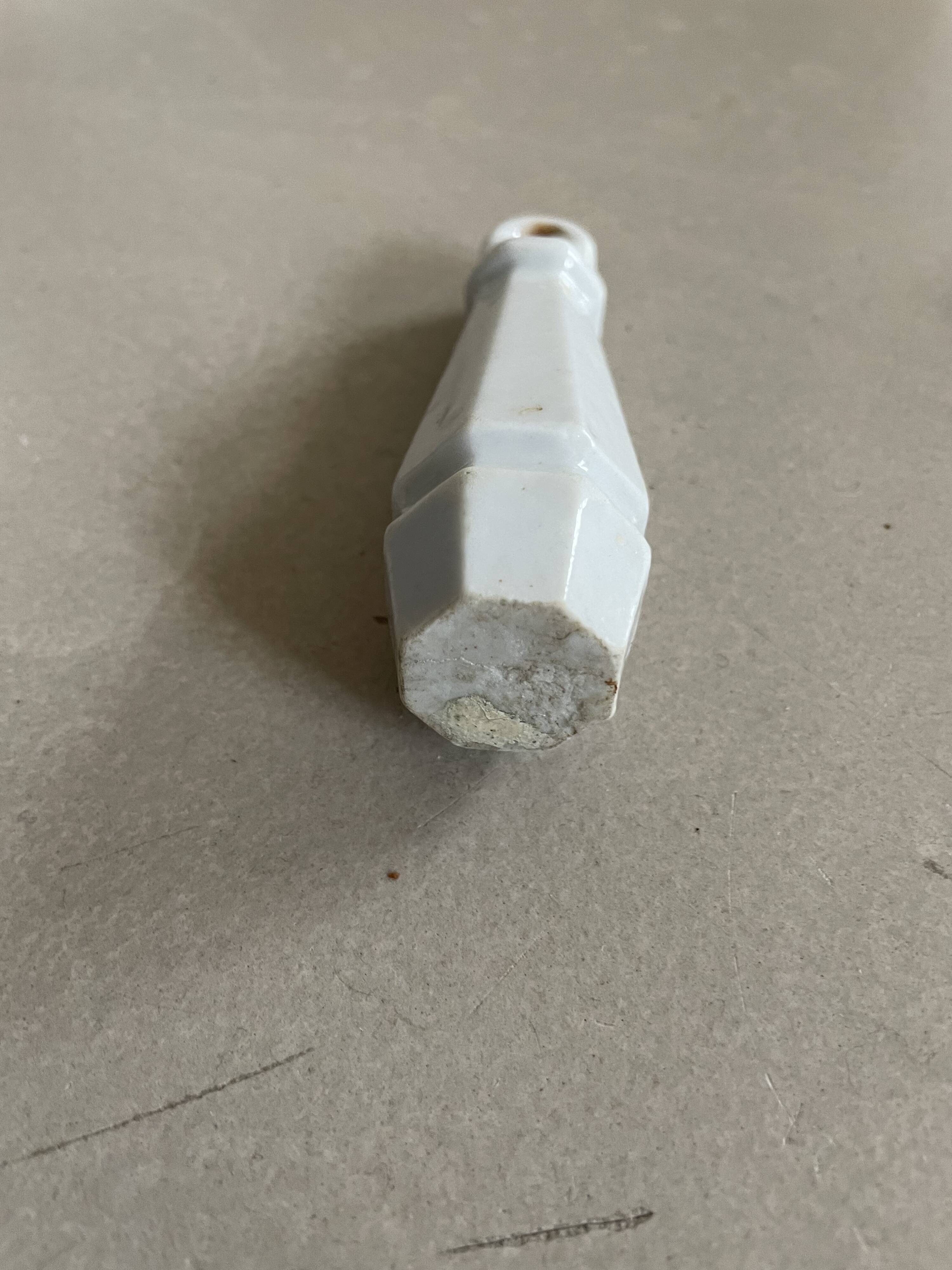 Ceramic flush handle