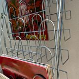 Range vinyl records holder