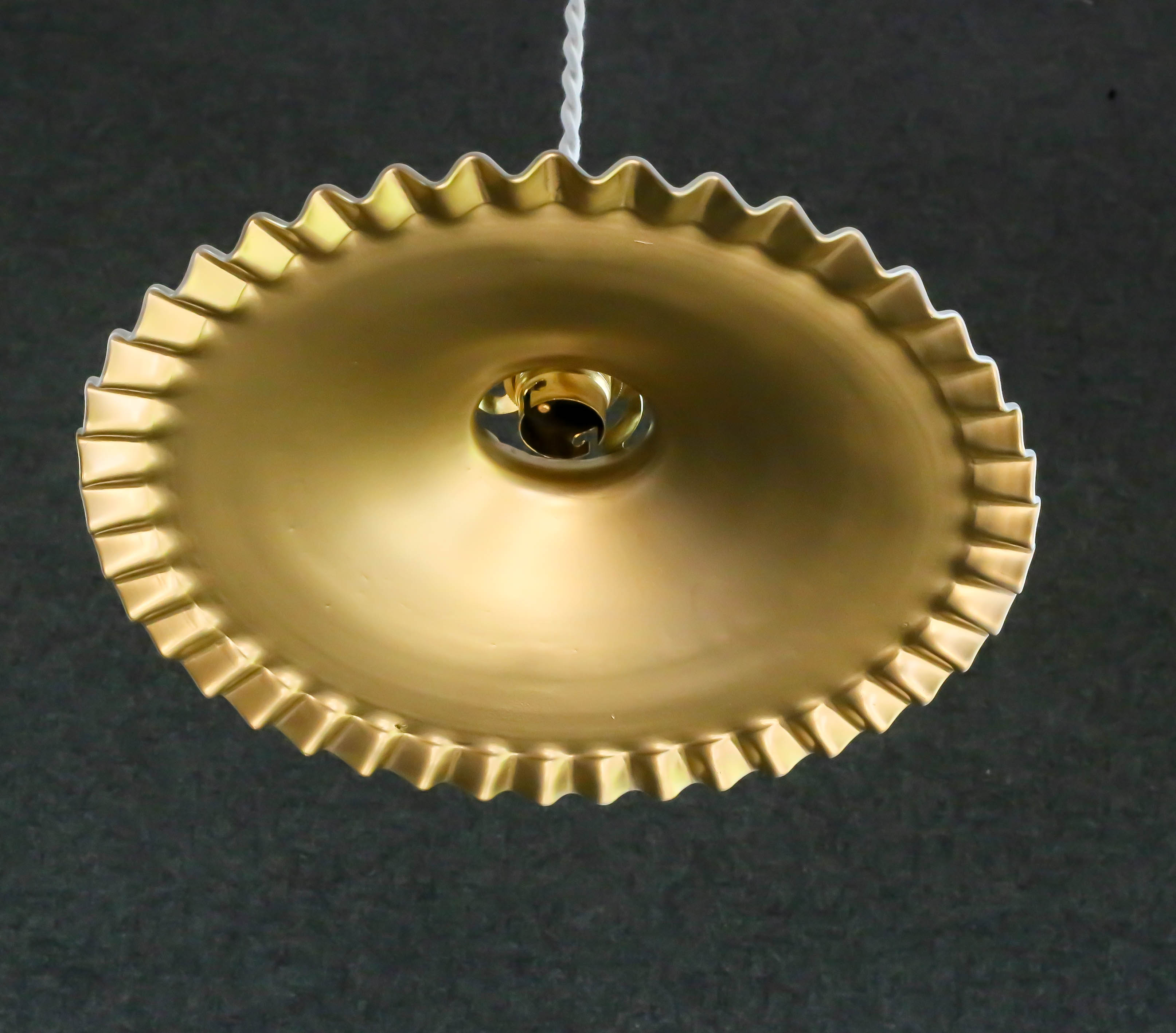 Old opaline pendant lamp painted white and gold - new cable and socket
