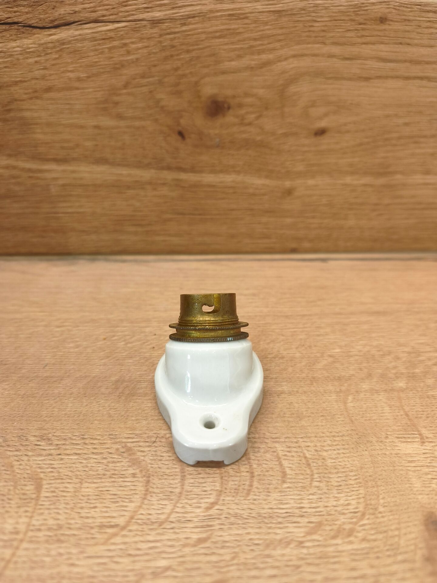 Porcelain wall light