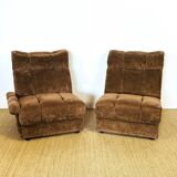 2 vintage velvet armchairs from the 1960s