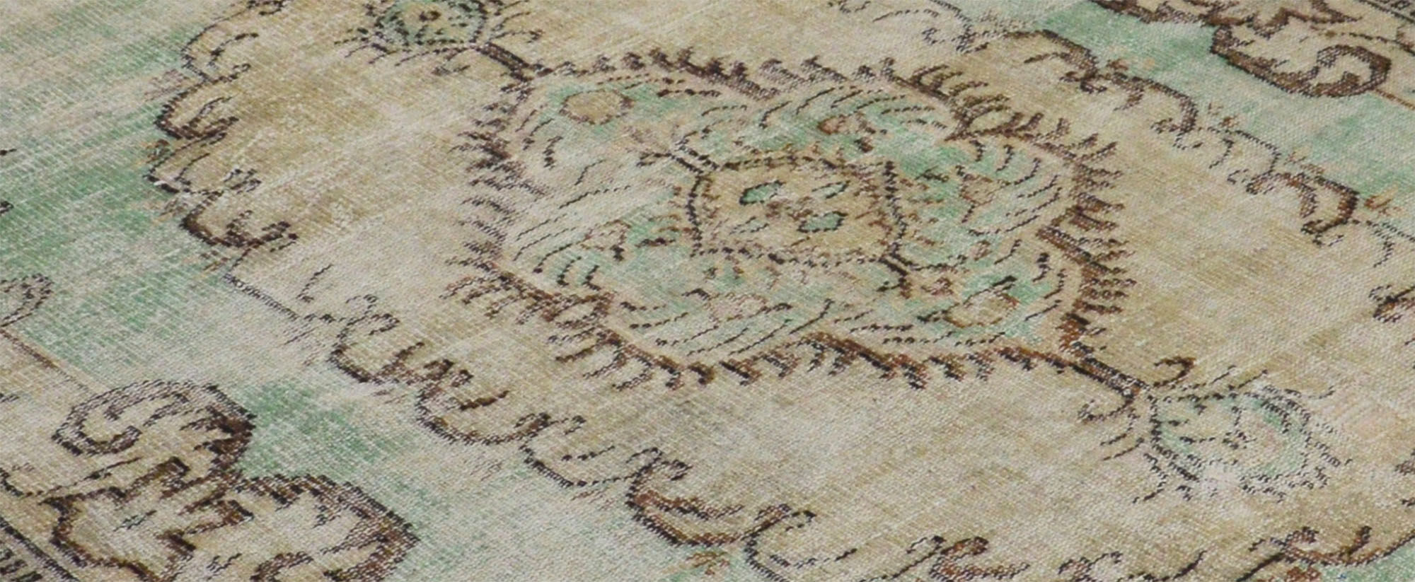 Anatolian handmade vintage rug