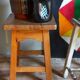 Tabouret d'atelier en pin massif vintage