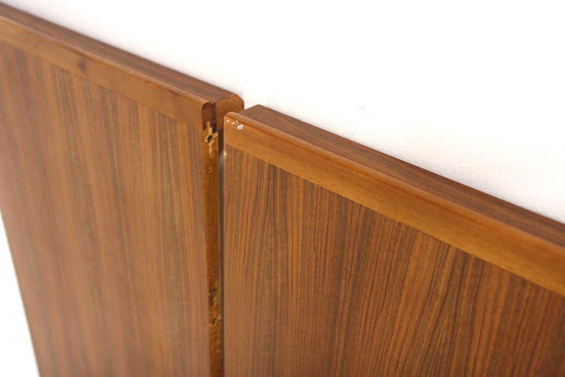 Walnut dining table, "Facett 3-132" Bertil Fridhagen, Sweden, 1960