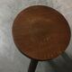 Tabouret de ferme tripode