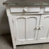 Parisian buffet to repaint