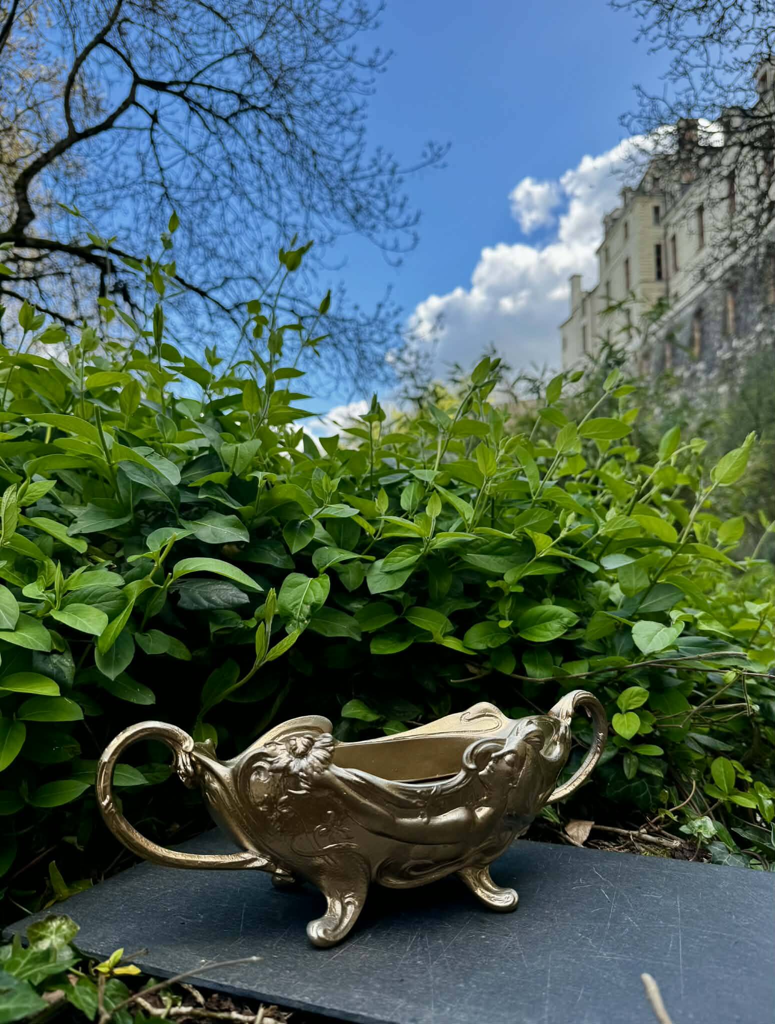 Planter signed Claude Bonnefond (1868-1936) Art Nouveau