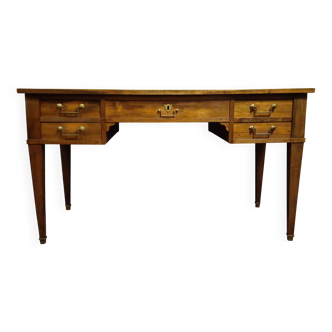 Flat desk from the Directoire period in walnut, 19th century work.
