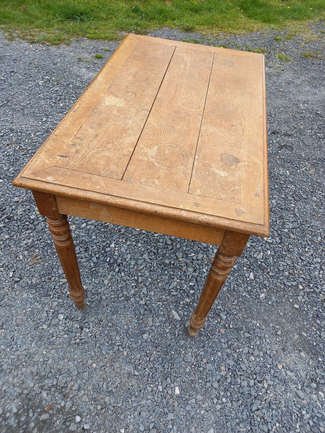 Old oak table 1 drawer