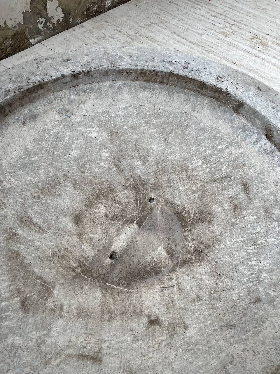 eternit planter basin