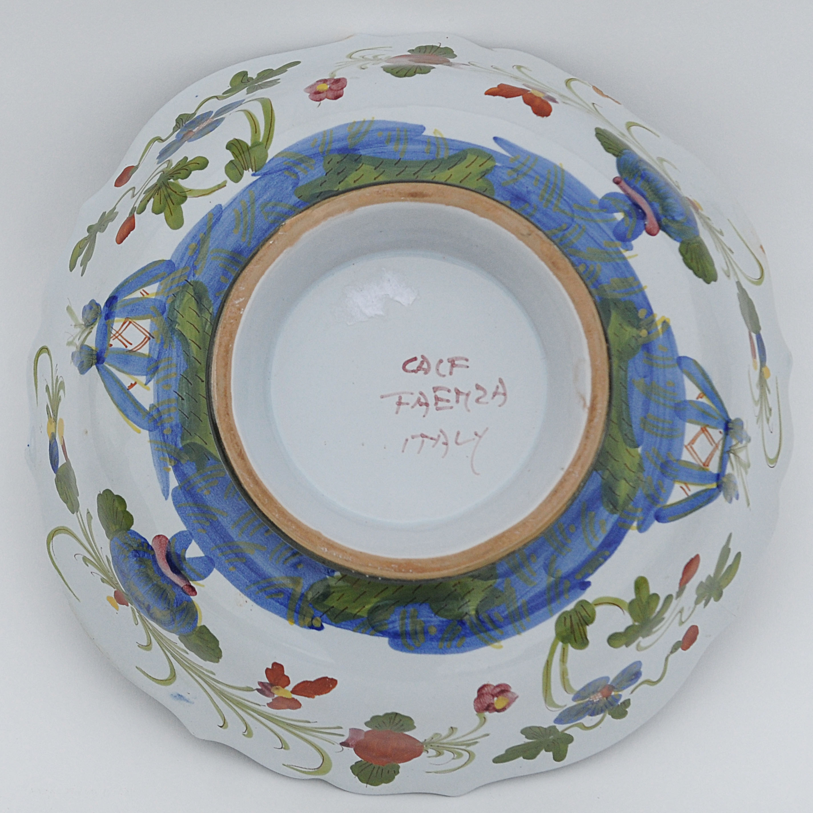 Faenza earthenware dish