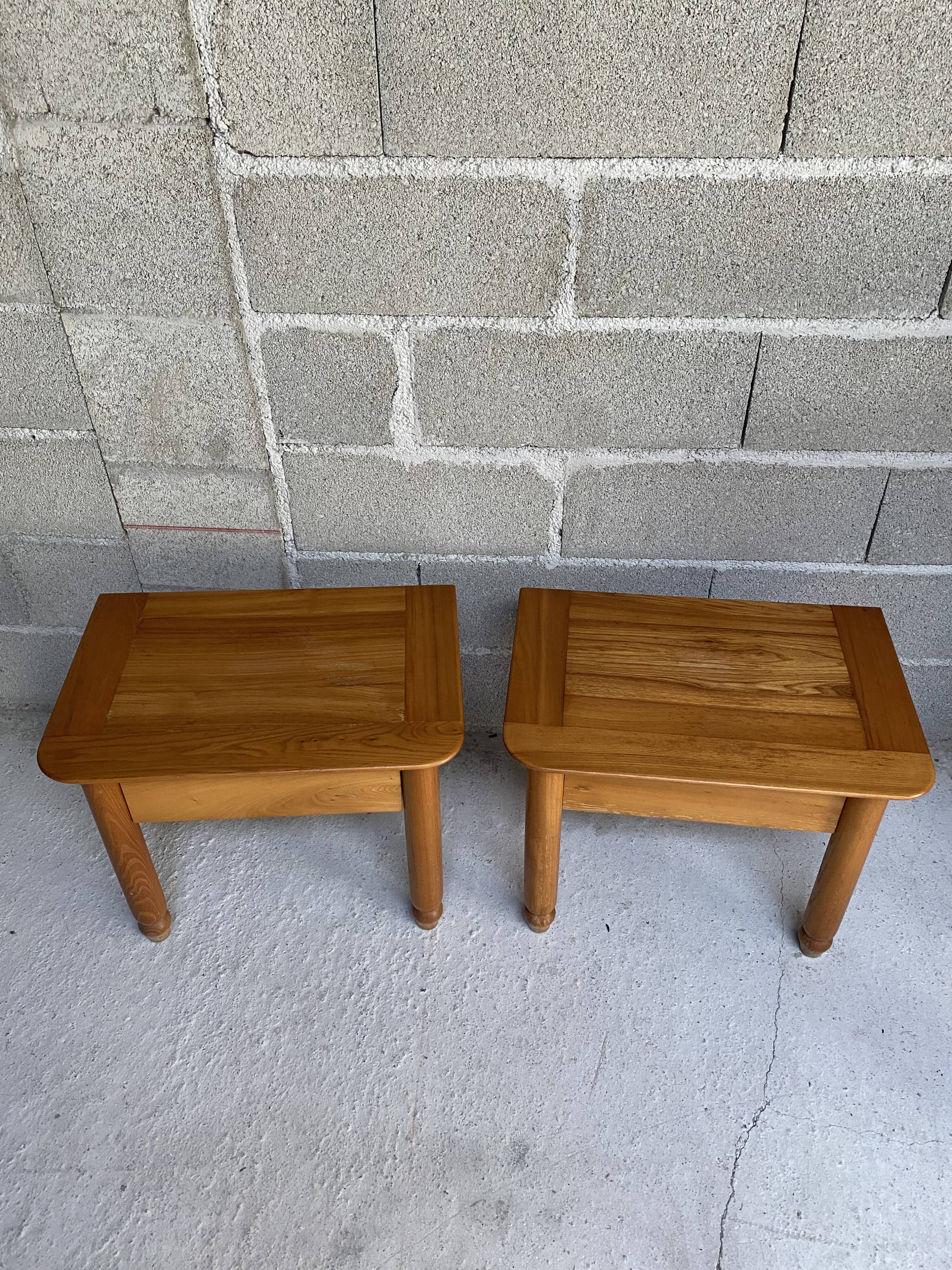 Pair of bedside tables Regain