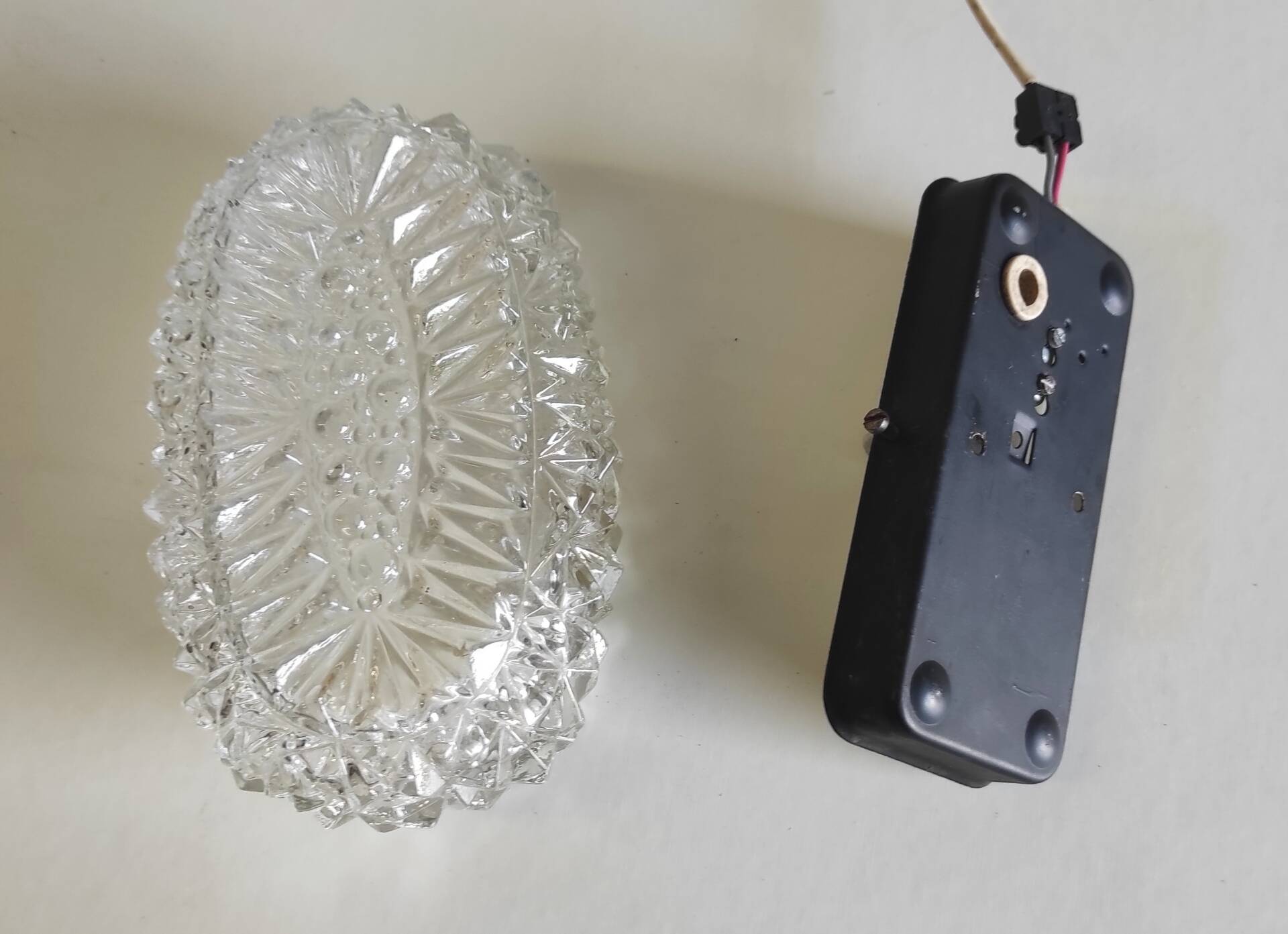 Ceiling light or oval wall light in moulded glass - mid 20th century.