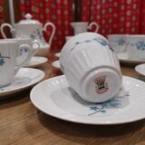 Service à café/thé en porcelaine blanc orné de fleurs bleues Chauvigny FD
