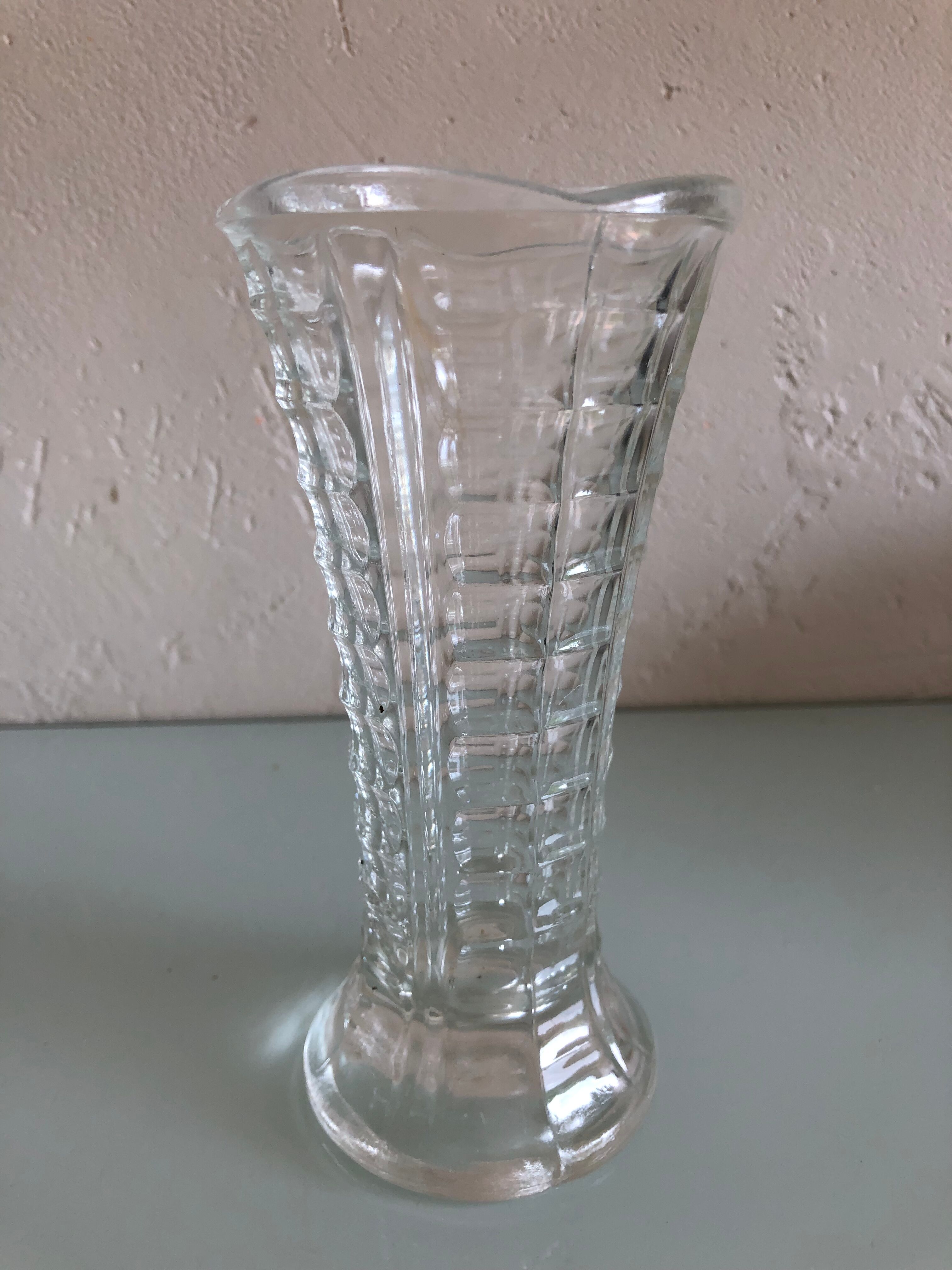 Two vases in cut glass vintage 60s-70s