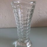 Deux vases en verre taillé vintage années 60-70
