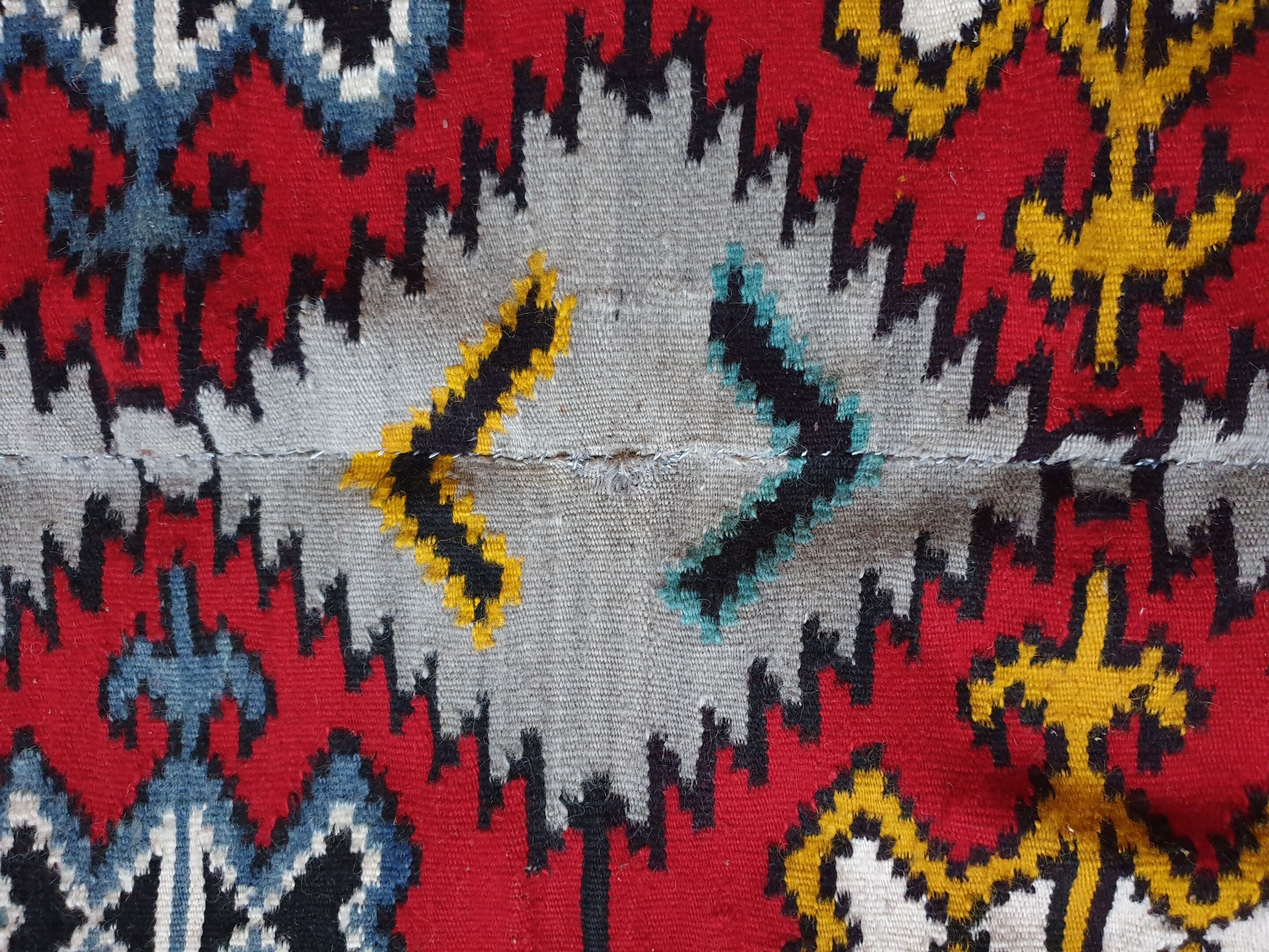 Kilim roumain 250x175cm