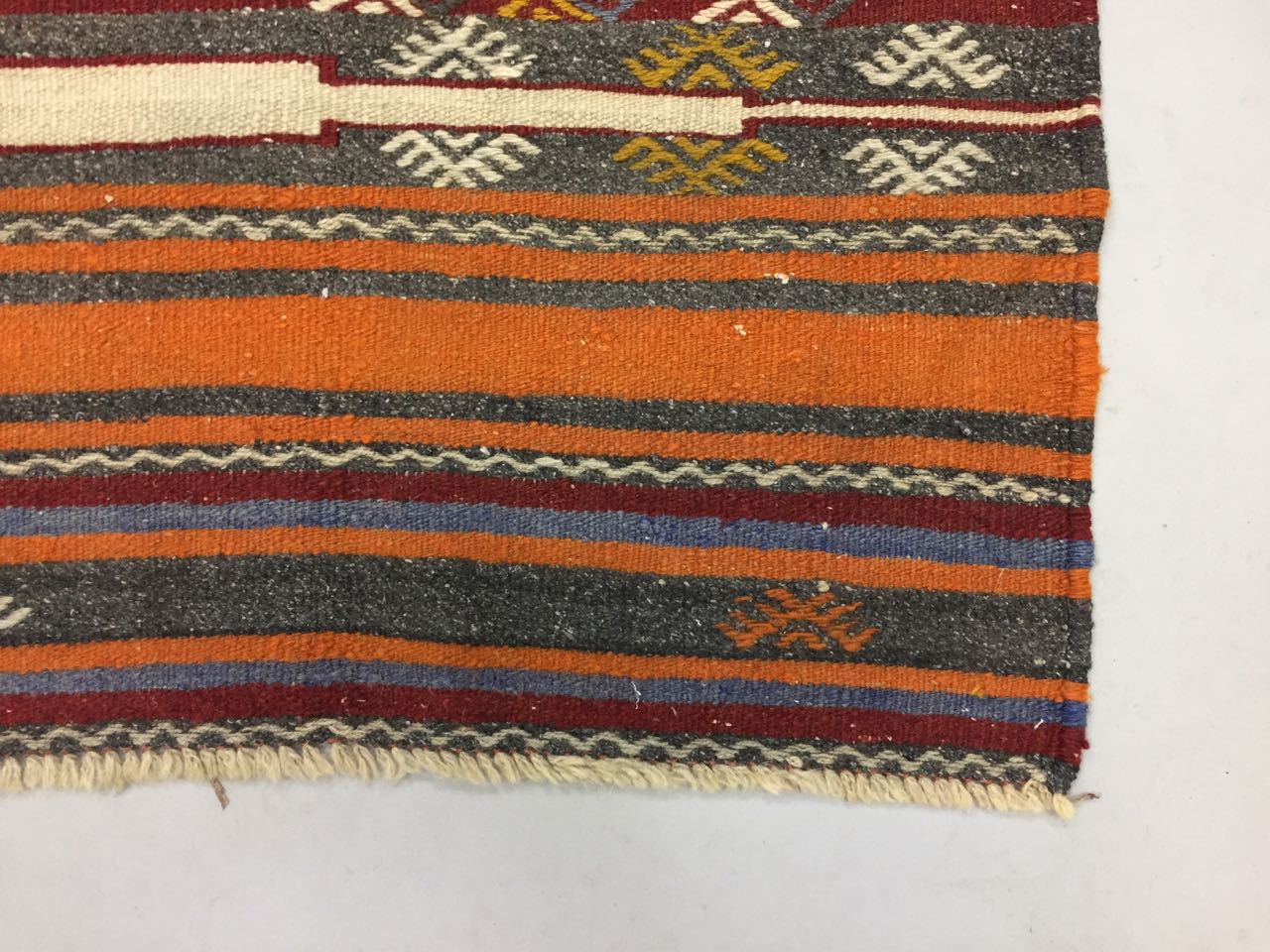 Turkish kilim rug 283x160 cm