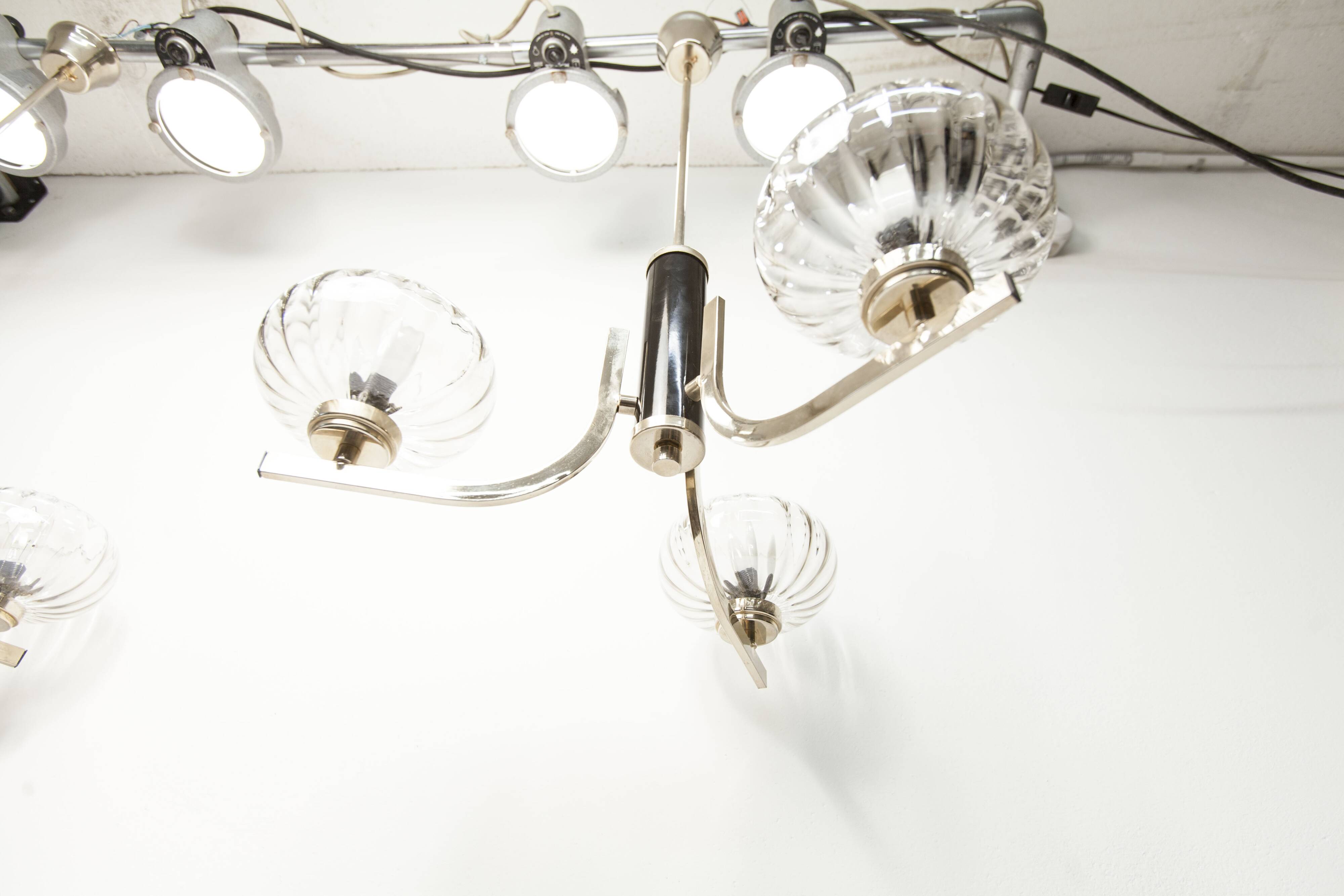 See Delmas chandelier, 3 arms, black and gold, clear glass, 1960
