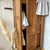 armoire parisienne