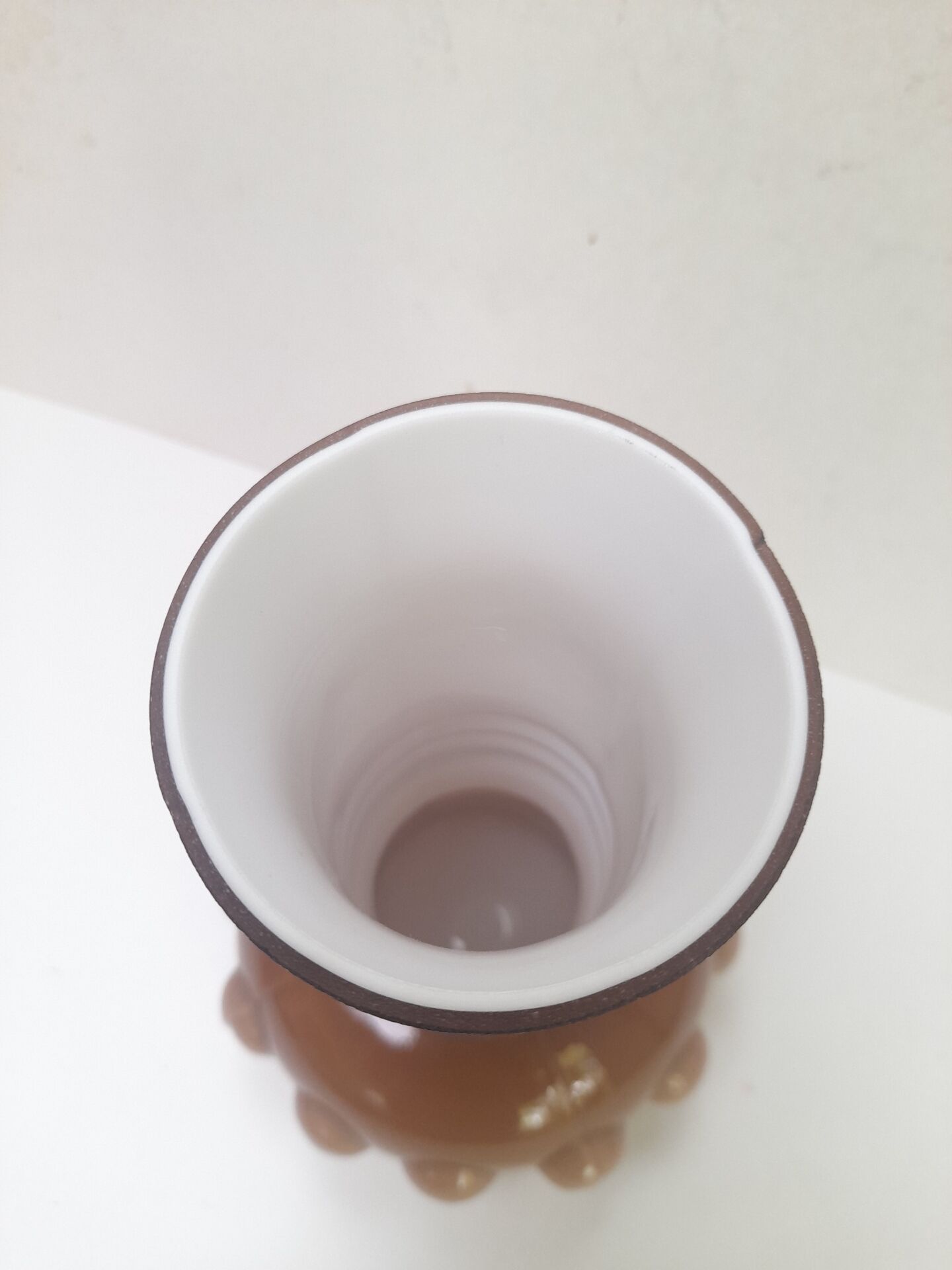 Beige opaline vase Swedish Orrefors