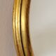 Miroir ovale cadre en bois doré 22 X 17 X 2 cm.