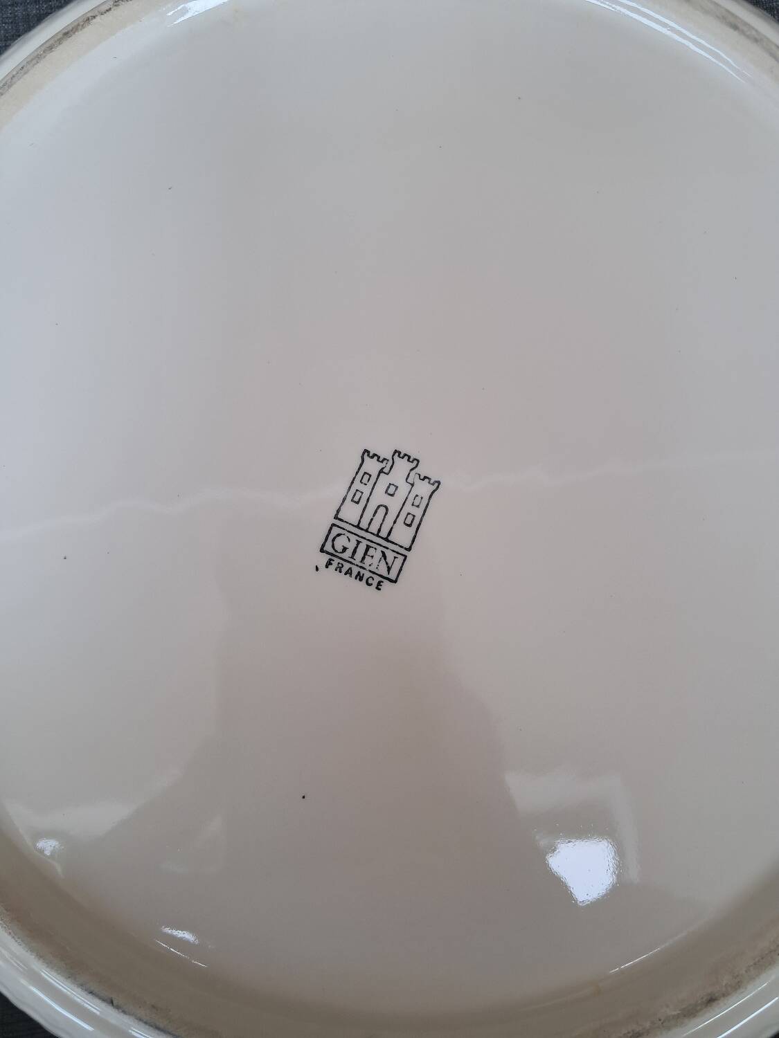 Large serving dish for couscous or other