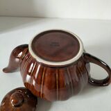 Chinese pumpkin shaped teapot