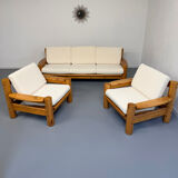Set of 2 armchairs in solid pine with boucle fabric, 1970s Scandinavian design.