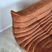 Canapé Togo deux places par Michel Ducaroy pour Ligne Roset