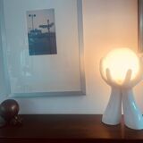 Lampe à main vintage en céramique blanche. France années 1970. Style Memphis