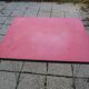 Table de bistrot vintage en formica rouge