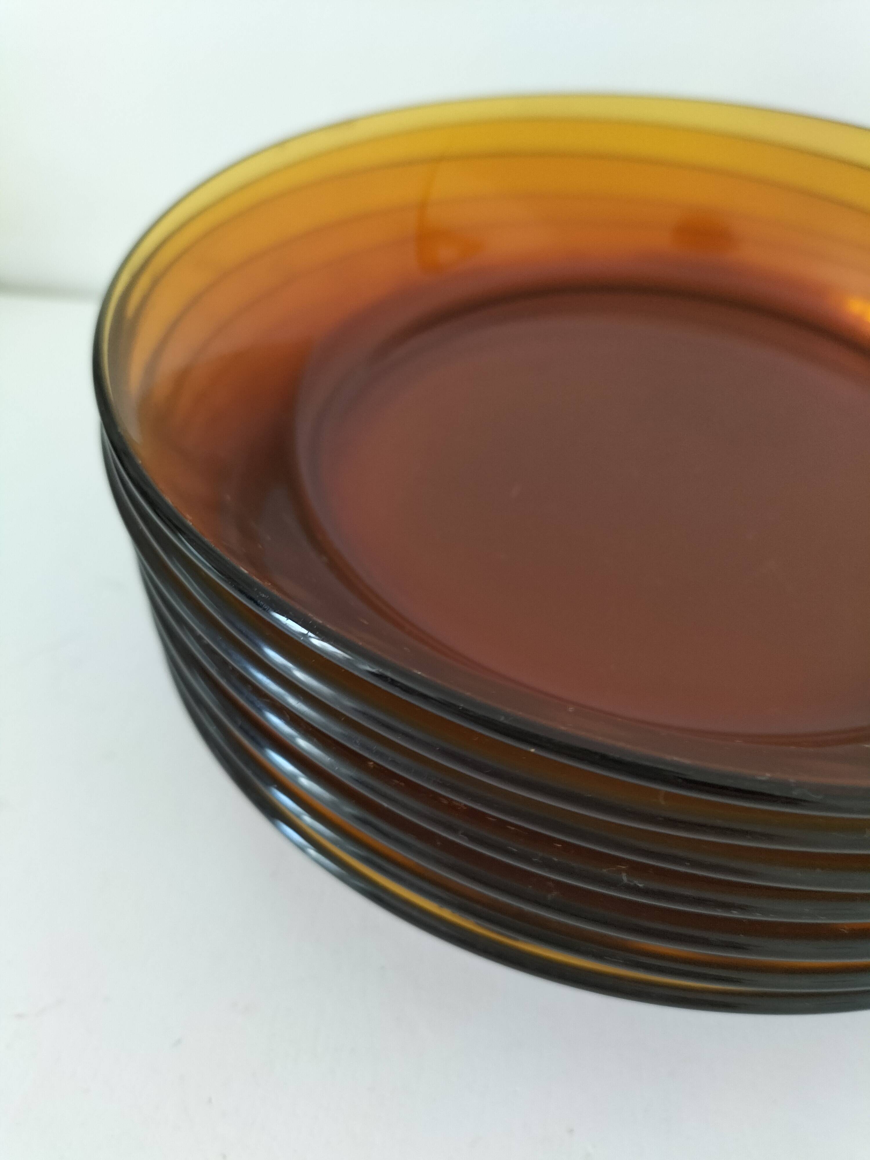 7 deep plates Duralex amber glass