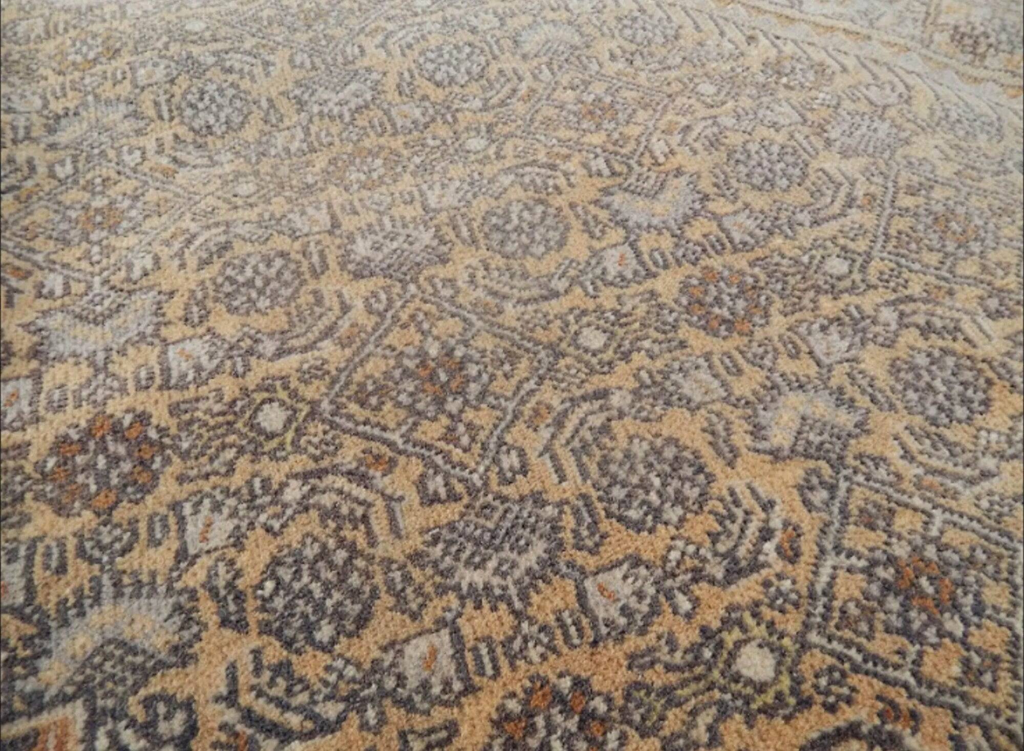 Vintage Turkish Oushak rug 240x300 cm