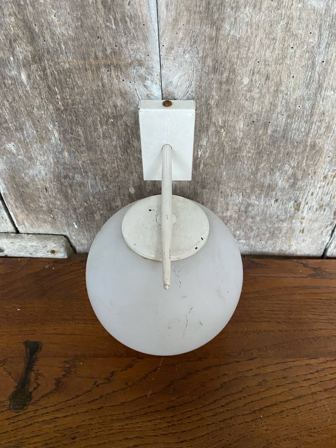 Old White Metal Wall Lamp + White Opaline Ball 70s Vintage #B790