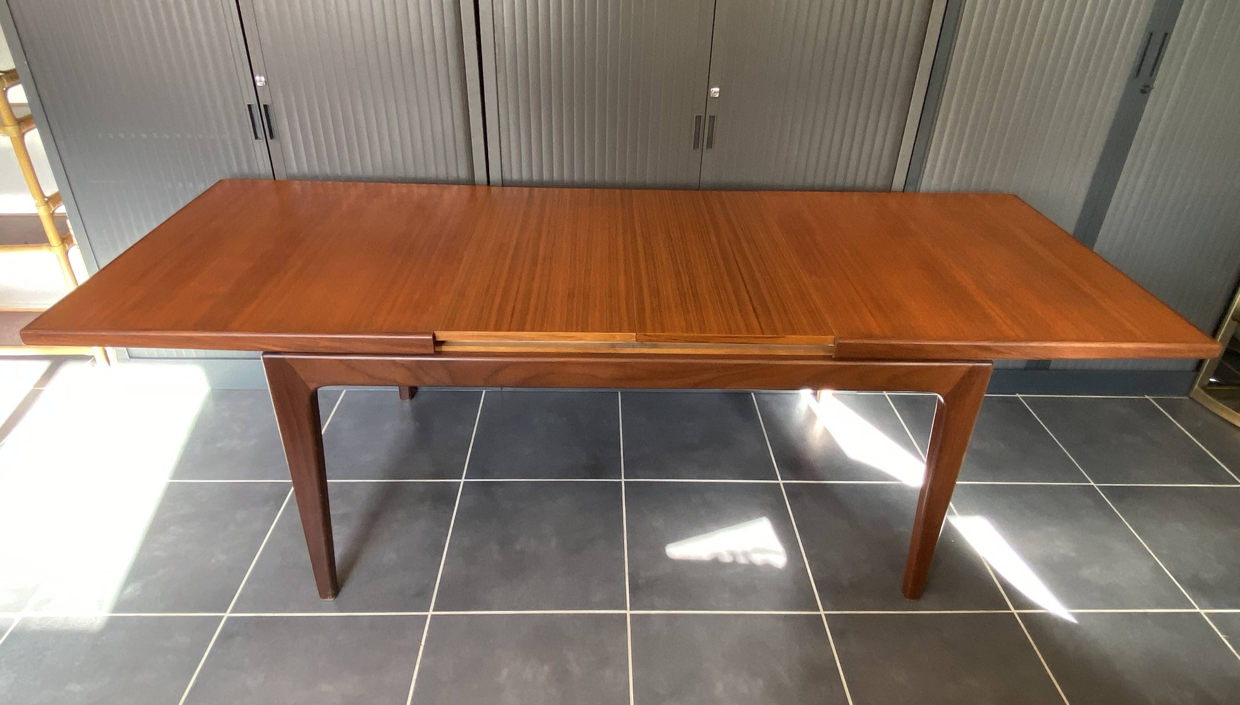 Table extensible scandinave en teck 150/225x86cm vintage an60