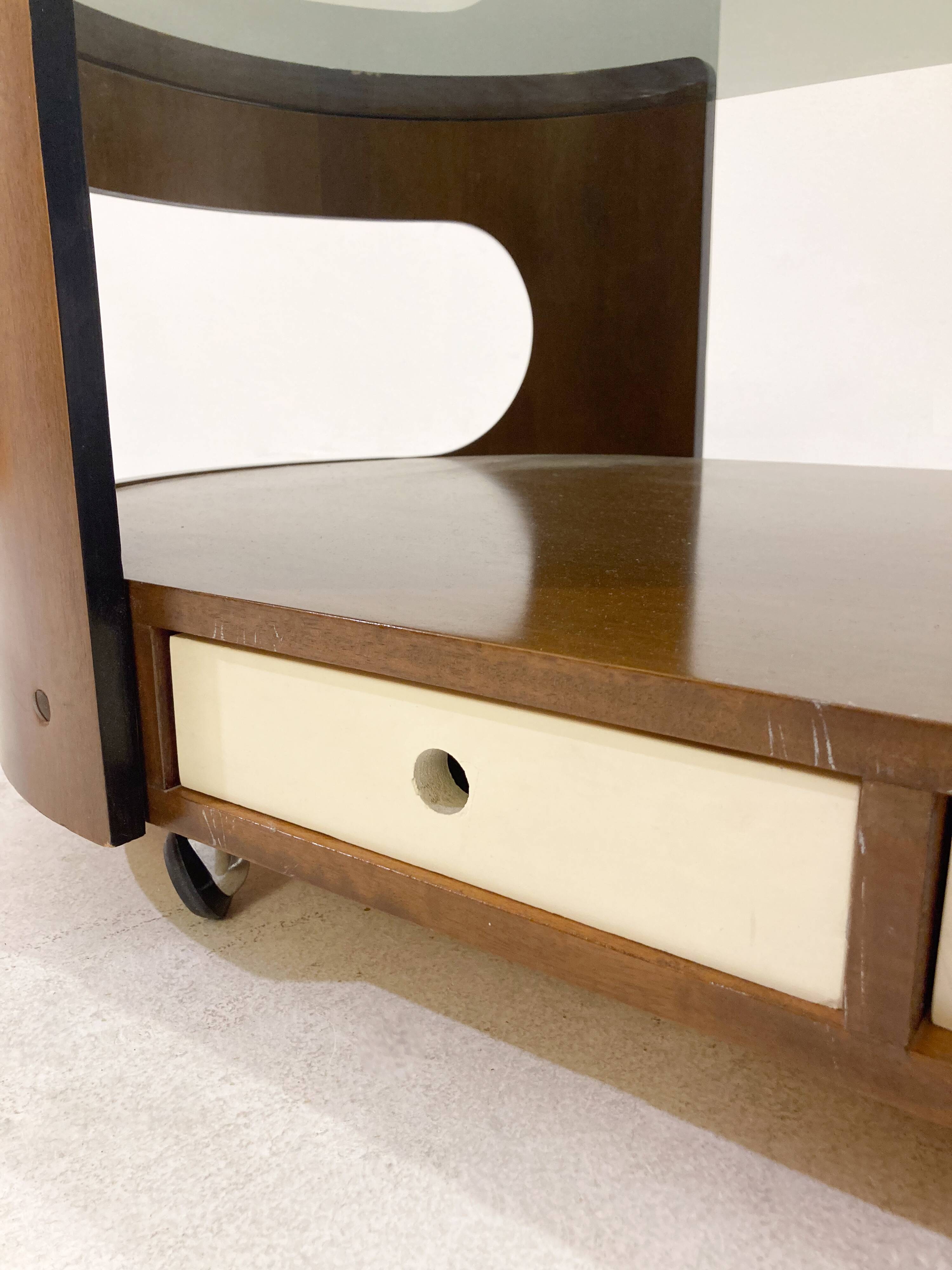 Mid-Century Moder Coffee Table in the style of Joe Colombo, 1970s