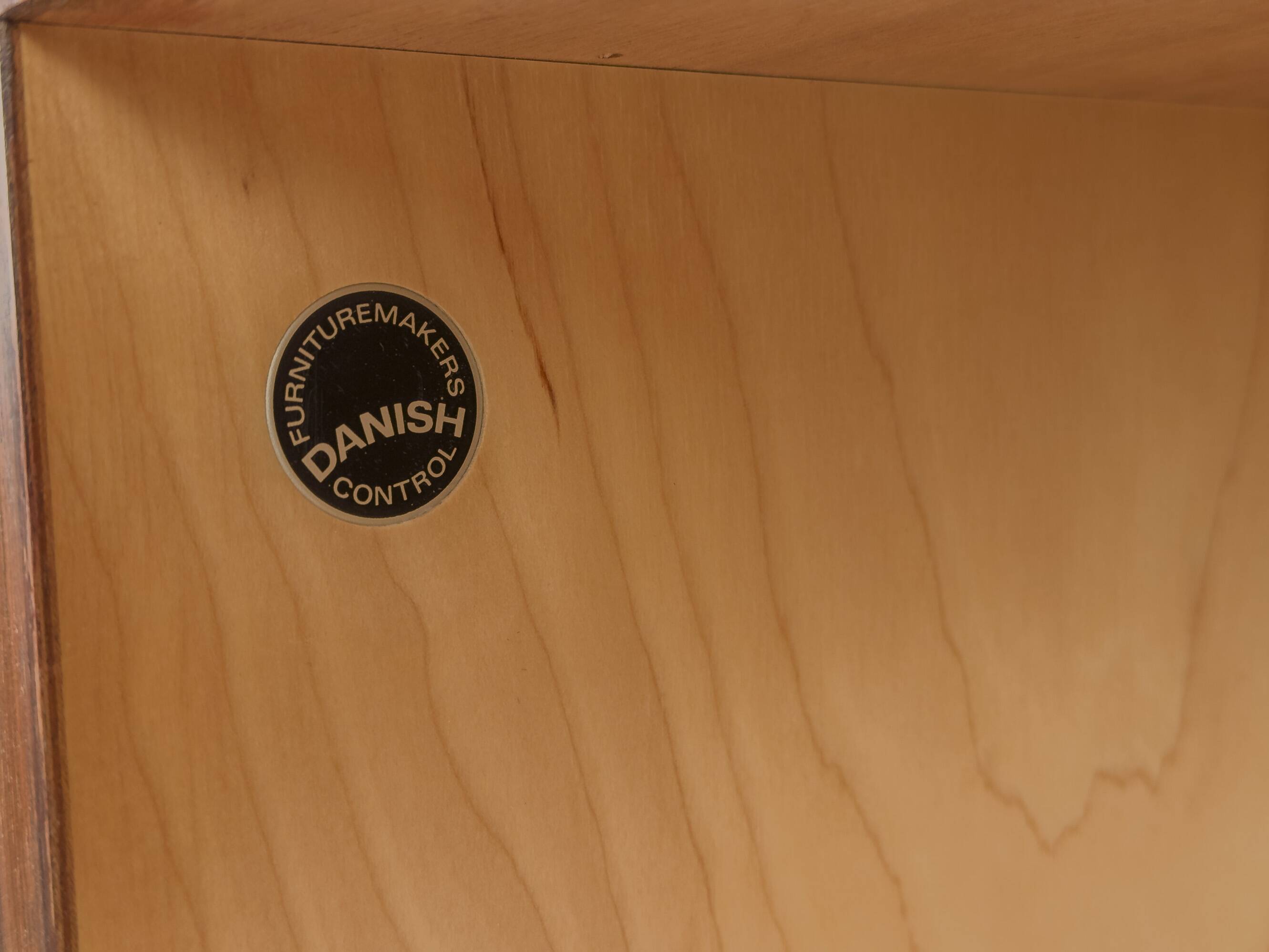 Buffet danois par Carlo Jensen pour Hundevad & Co., années 1960