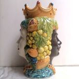 Vasi a forma di teste di moro siciliane in ceramica
